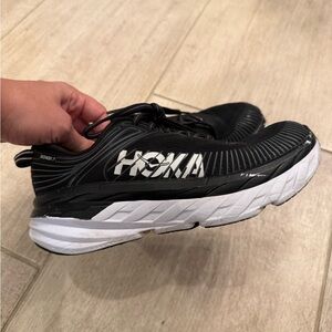 Hoka Bondi 7